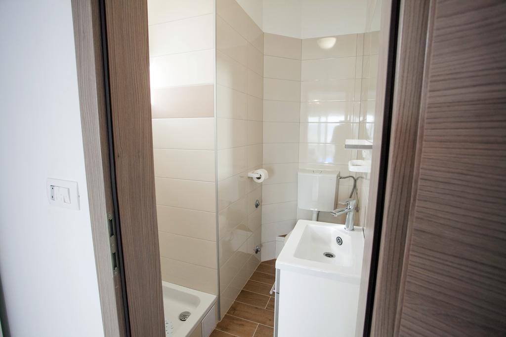 Adriatic Apartment Duće Buitenkant foto